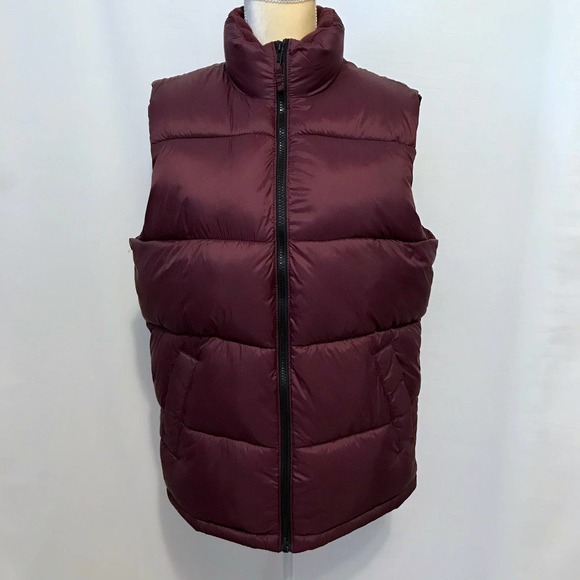 Old Navy Jackets & Blazers - Old Navy NWOT Burgundy Vest Puffer Jacket Women M